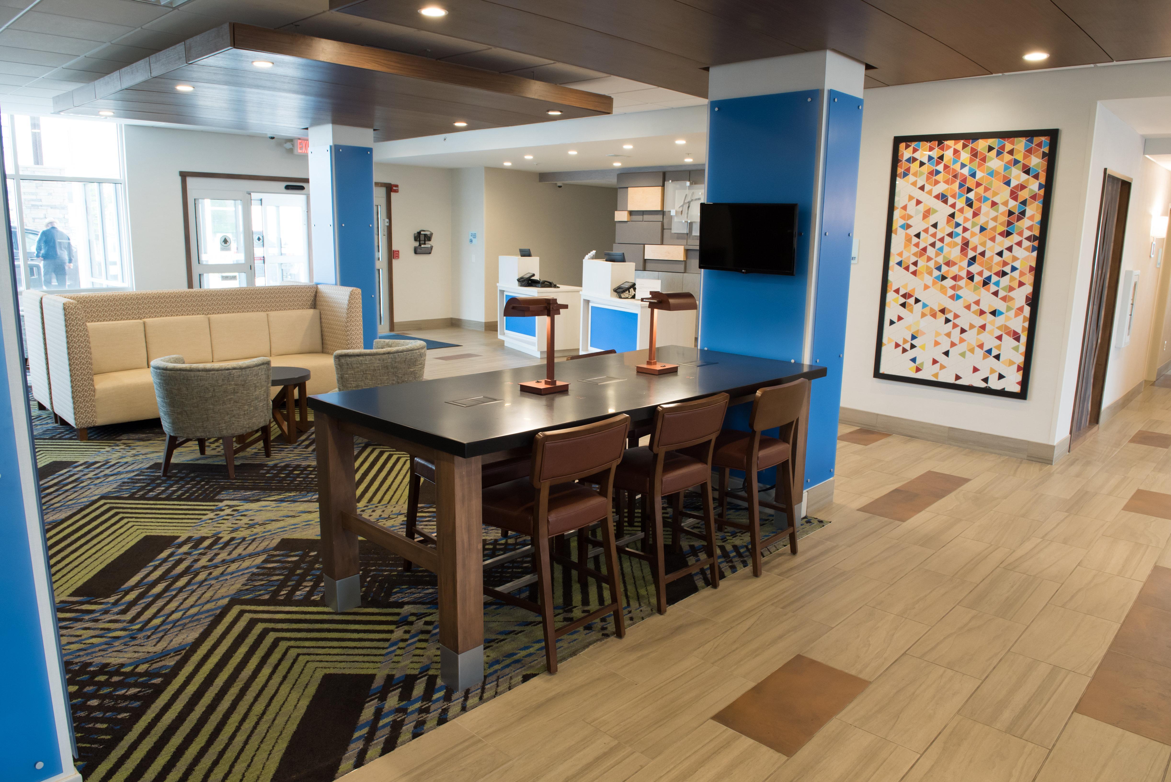 Holiday Inn Express & Suites - Orland Park Mokena By Ihg מראה חיצוני תמונה
